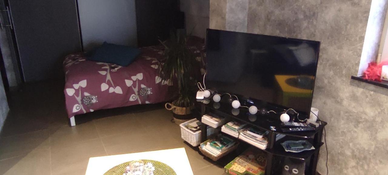 Studio Gite Eul Cat Huant Dergneau Exteriör bild