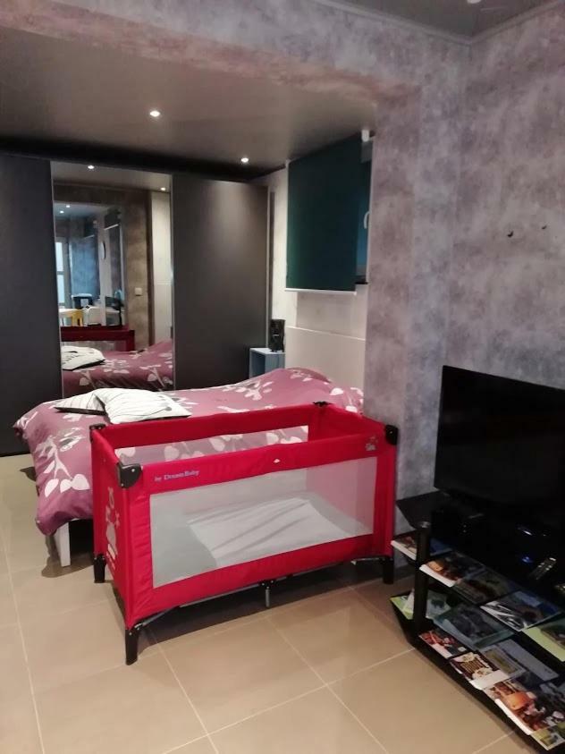 Studio Gite Eul Cat Huant Dergneau Exteriör bild